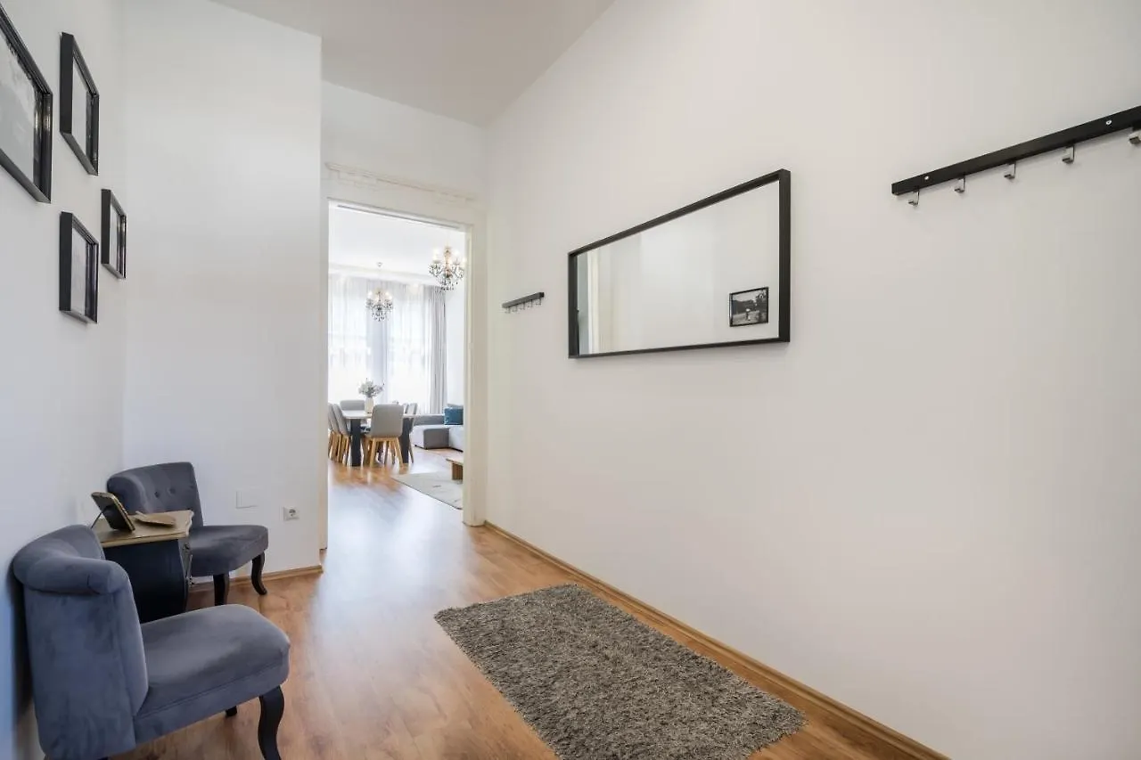 Real Apartments Zichy Budapest